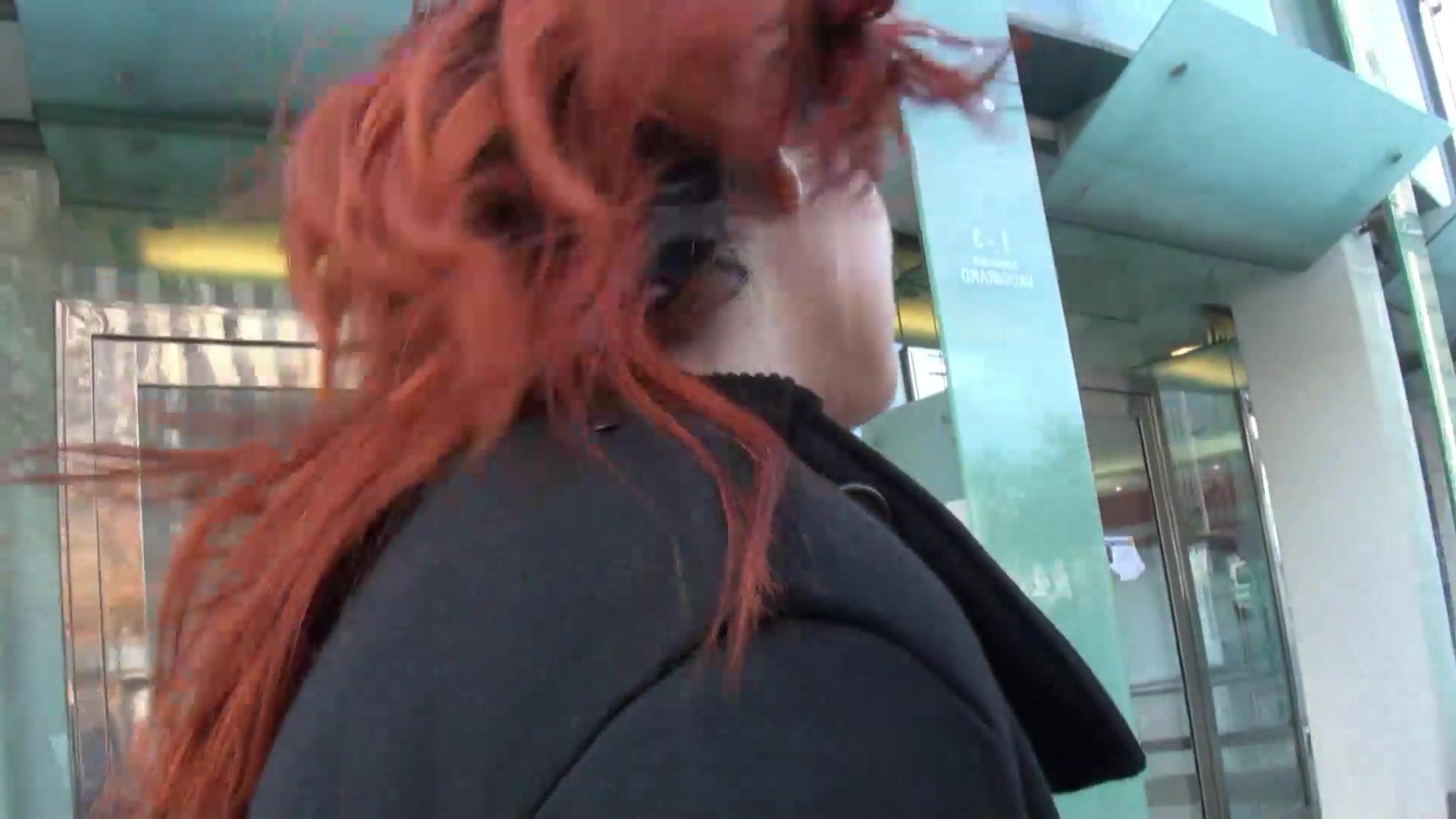 Lilith, bonne rousse se fait démonter par un parfait inconnu!